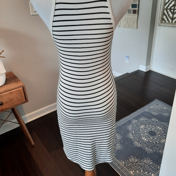 Garage Striped Body Con Casual Dress •Size Medium - Picture 3 of 5